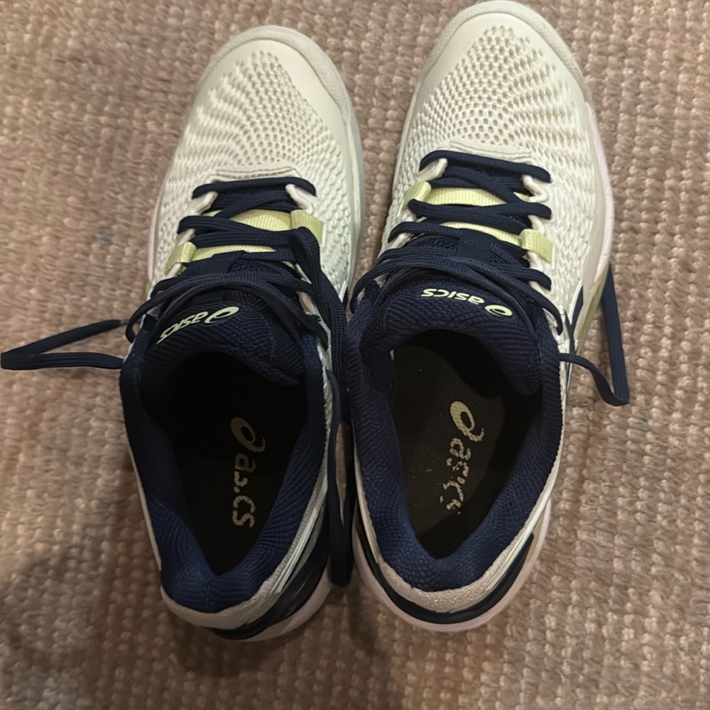 Women's Asics Gel Resolution 9 
7 / Pale Mint/Blue Expanse